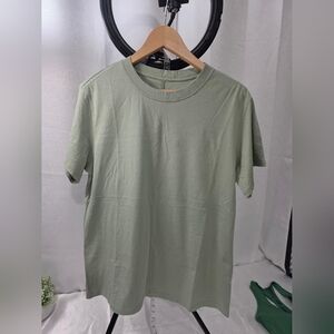 lululemon athletica Sage Green Short Sleeve Tee